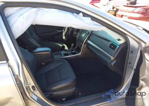 2016 Toyota Camry Se z USA, uszkodzony, nr VIN 4T1BF1FK2GU232250